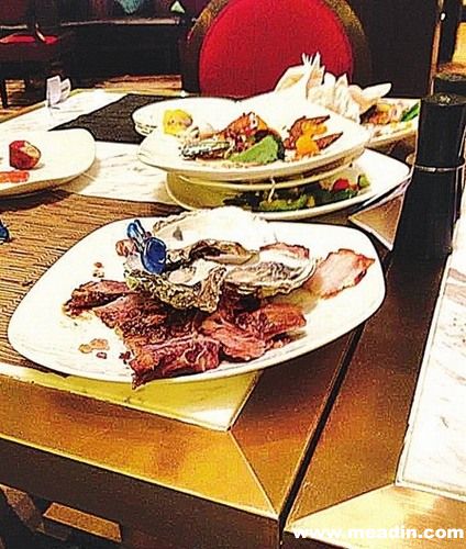 记者暗访威斯汀等酒店 自助餐浪费仍不少