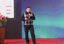 季刚:高端定制也能批量生产 物联网颠覆酒店供应链