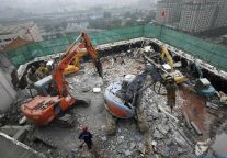 中粮回应凯莱酒店无证重建:现仍在拆除工程中