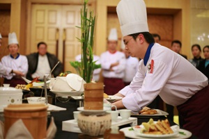2013星级饭店早餐自助餐摆台比赛即将上演