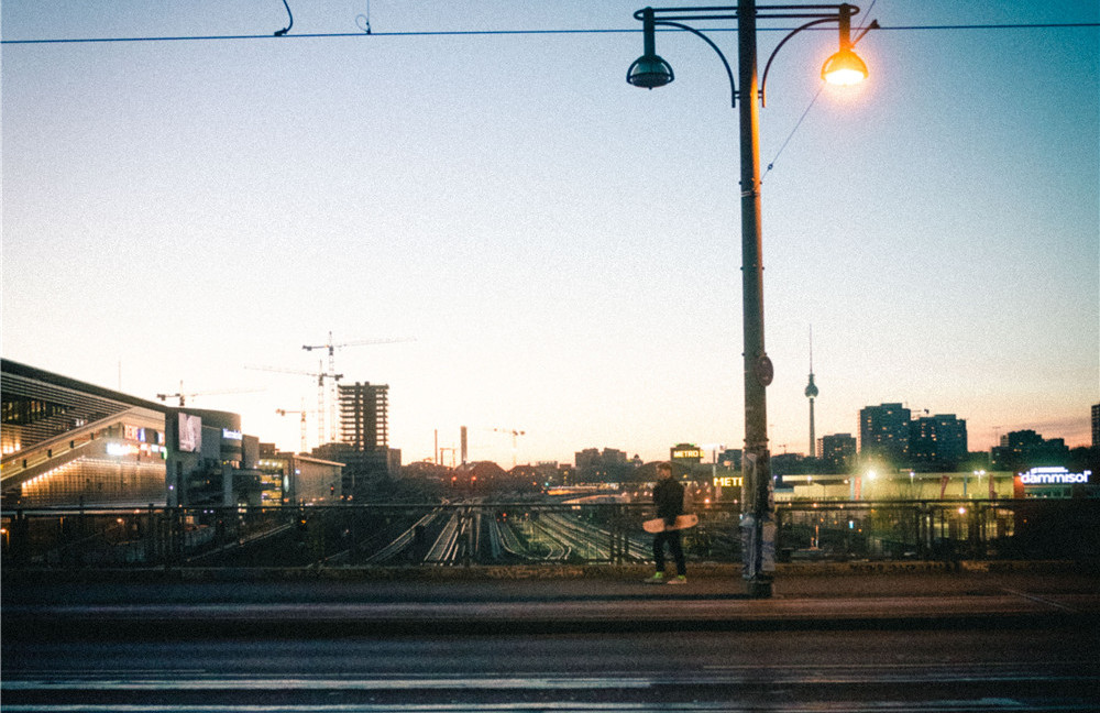 同程艺龙一季度营收10亿元 盈利7808万元