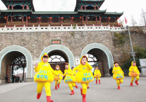 南京“鸭子”大出走 城市便捷酒店呼吁消费者好好睡觉