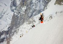 迈点译讯丨世界旅游组织:全球前4月游客减少44%,旅游收入减少1950亿美元
