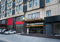 潮漫品牌解锁新的城市,迎潮漫酒店·武汉欢乐谷仁和路地铁站店开业!