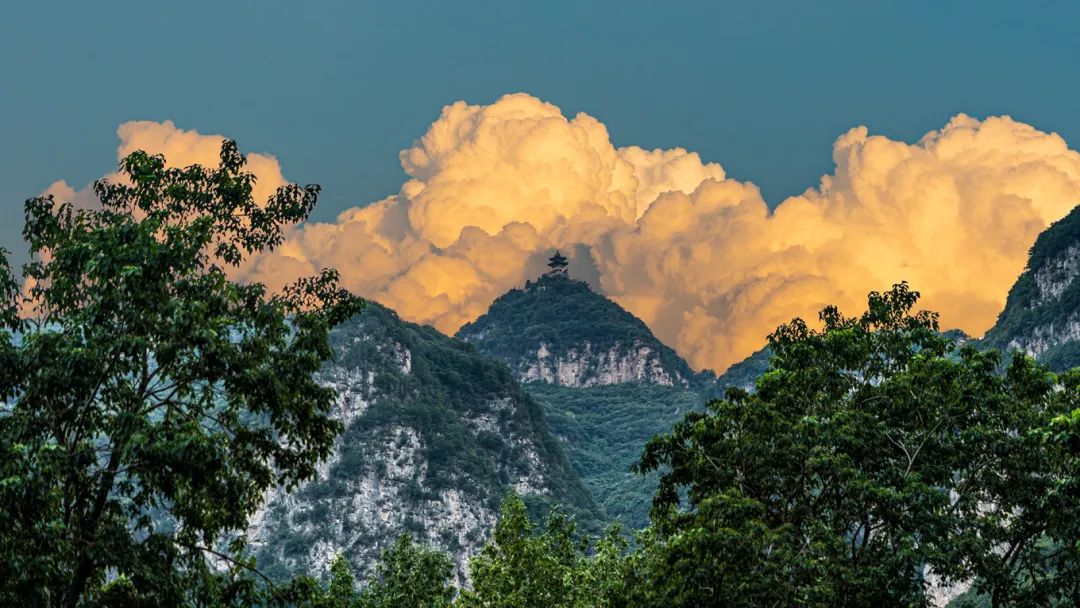 有风的地方不在远方,就藏在山西的这个大山里……
