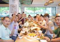 一核两翼,中富旅居加快企业蓝领服务生态布局