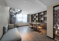 随易住途客中国酒店景德镇陶溪川创意广场店I传千年艺,创现代美