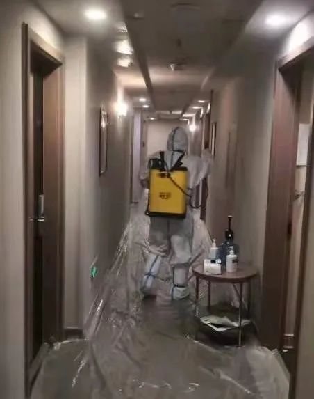 隔离不隔爱白玉兰成都太古里东风大桥酒店抗疫日记