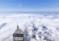 度假只想躺平!携程发布暑期旅游大数据报告:“吃+住”套餐订单增逾15倍