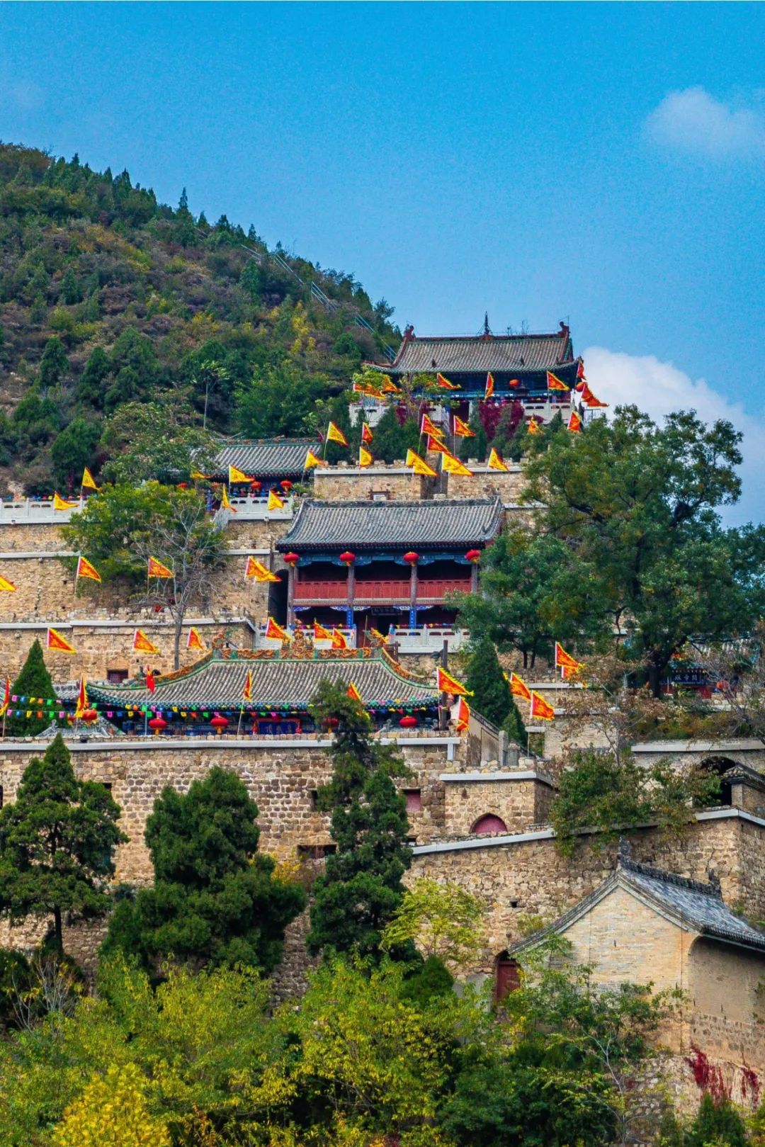 “特种兵”集结!再不疯狂我们就老了,云丘山景区,冲冲冲!
