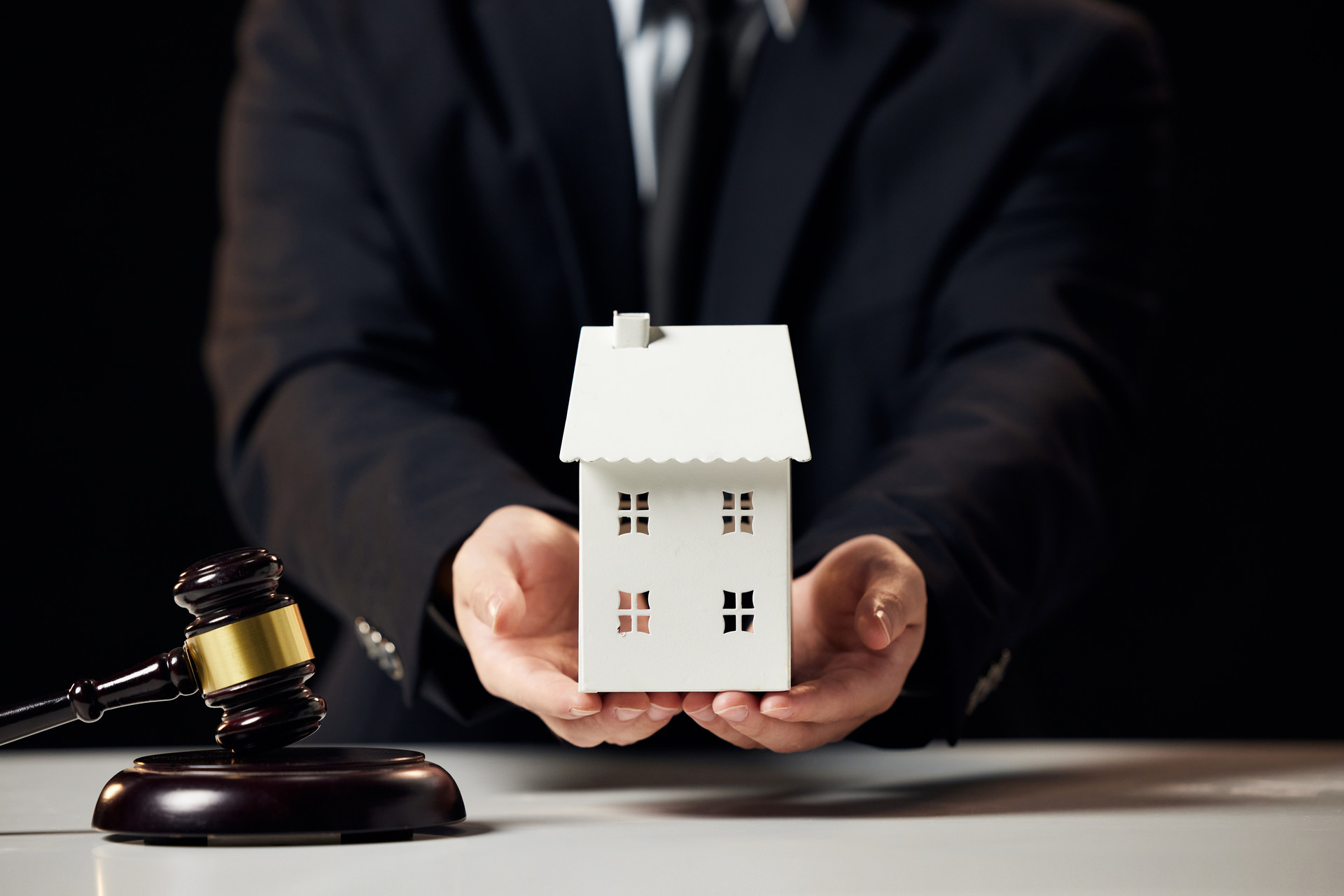 四川安岳一烂尾酒店7.25亿元公开拍卖