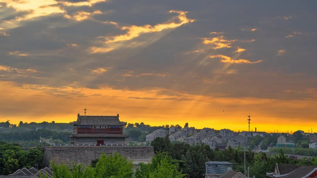 山海关景区出发——不到长城非好汉!