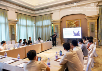 三亚海棠湾万达瑞华度假酒店及万达嘉华度假酒店举办专业红酒培训