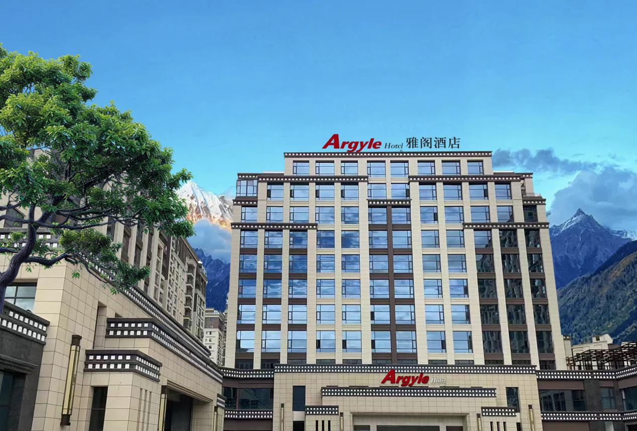 雅阁酒店拓疆世界屋脊|高端全服务树旅居标杆
