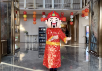北京平谷万达锦华酒店春节开展送福抓财活动