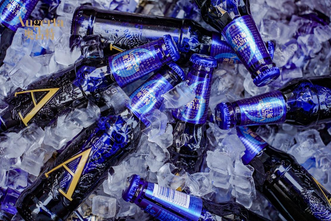 哈尔滨万达文华酒店携手青岛啤酒,共创全新奥古特啤酒花园盛典!