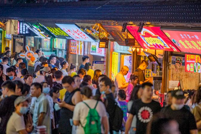 “摆地摊”,五星级酒店餐饮求生记