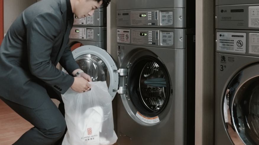 怡程酒店七月“服务之星”公布:以卓越服务,诠释东方待客之道