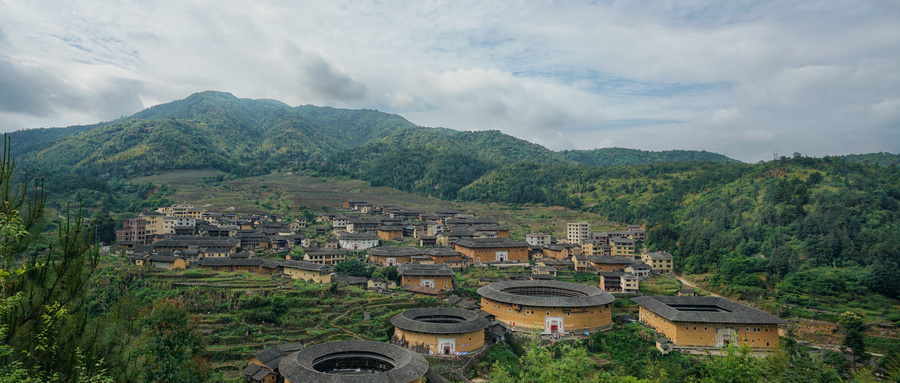 龙岩文旅汇金集团资产调整:兴业银行3450万股股权拟转出,龙岩城发29%股权获转入