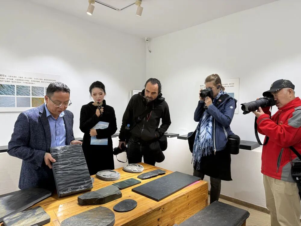 镜头追文脉 匠心映古今 “庐山天下悠”采风团解锁秀峰与白鹿洞书院的千年底蕴