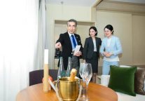 远洲旅业对话帝国饭店:传统与革新成就核心价值 社会责任感也应传承