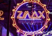ZMAX HOTELS周年庆躁动北京,携手星际熊跨界落地双IP