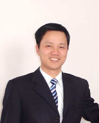 德力士清洁设备深圳股份有限公司董事副总经理李春霖