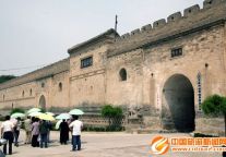 “天下第一仓”丰图义仓吸引观光游客