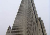 世界最高烂尾楼柳京饭店将于2012年完成续建
