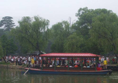承德前7个月旅游入账36.5亿星级饭店周末爆满(图)