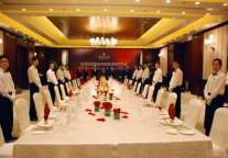 温州香格里拉大酒店举行法国品酒美食晚宴暨慈善拍卖会