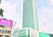 广东东莞42层建筑被建成49层五星酒店