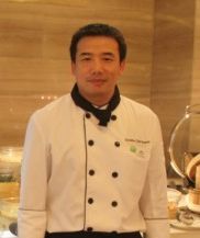 成都新都假日酒店任命魏保国为行政总厨