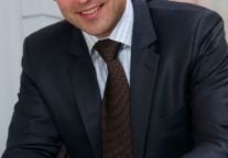 白文山任天津丽思卡尔顿酒店总经理