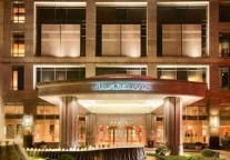 希尔顿、半岛如何将高科技应用于酒店