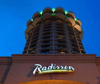 Mumford brokers Radisson Hotel Cincinnati Riverfront deal