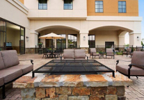 Why a small Chattanooga hotel became so popular?
