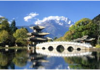 丽江澳斯特，我在你怀里休憩!