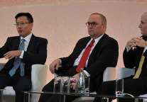Middle East, Asia Money Pours Into Europe