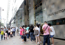 旅客激增 港酒店房间数两年内将增至约8.4万个