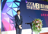 对话诗莉莉：如何做个有故事的“女同学” 