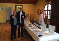 为甄选地道佳酿美食 柏栎集团运营总监赴法考察