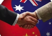 雅阁集团张黎明会晤澳贸委主席高思博