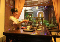 养生酒店品茶 智能茶盘让茶道简洁化