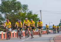 雅高酒店集团大中华区慈善骑行活动筹善款