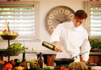 公寓安装智能水槽 厨房秒变“修行地”