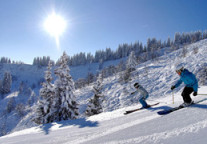 柏栎带你畅游法国滑雪度假小镇-梅杰夫