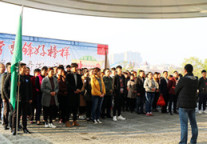 学雷锋保护母亲河 曙光铂尊酒店开展环保活动