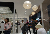 业内常青树 中泰龙办公新品亮相家博会