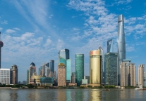 在上海周边打造成首个产业小镇 绿地这14年做了什么